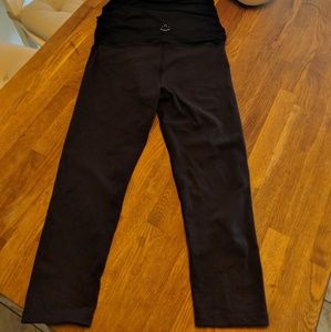 Maternity Leggings Yoga Beyond the Bump Sz M